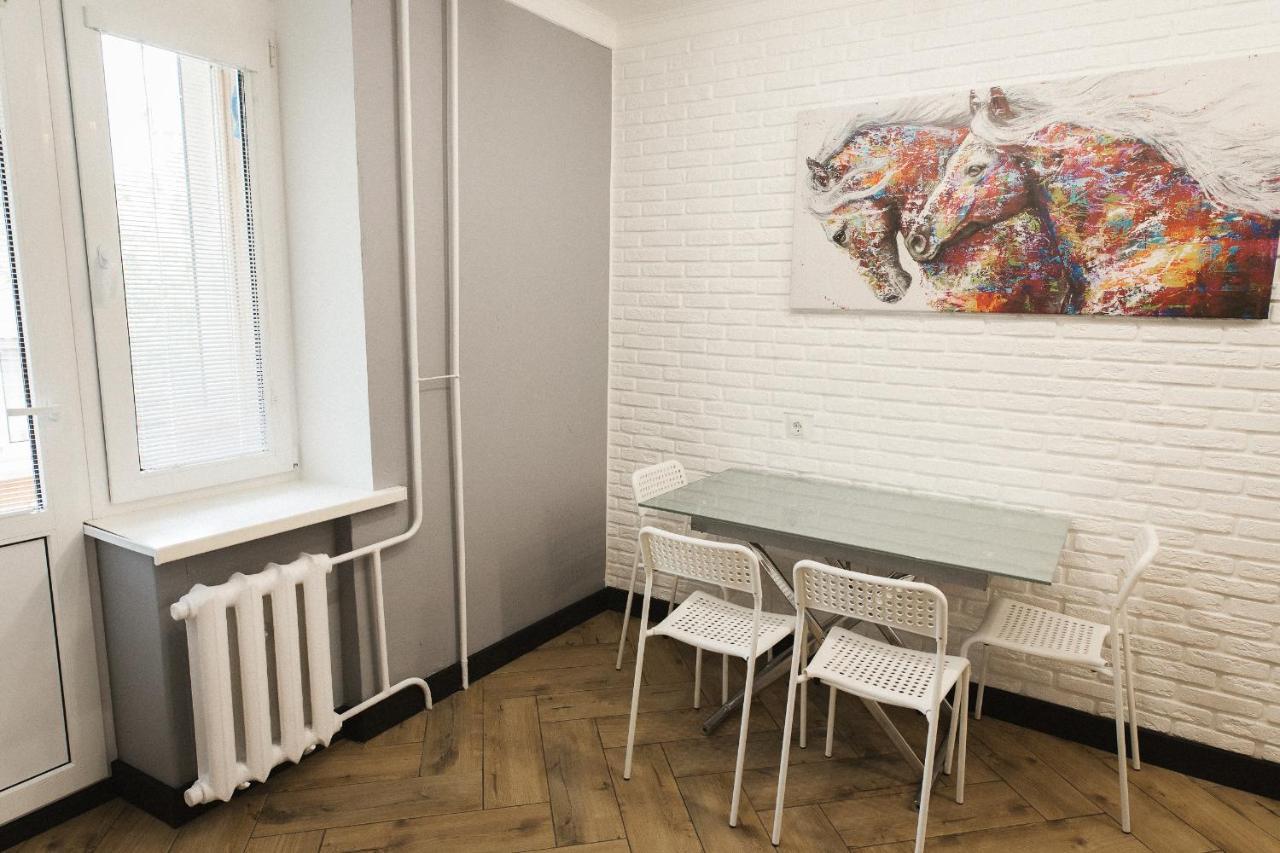 Loft-Style Apartment 이즈마일 외부 사진